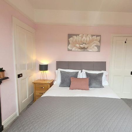 Hartoft St - 2 Bed Near River 约克 外观 照片