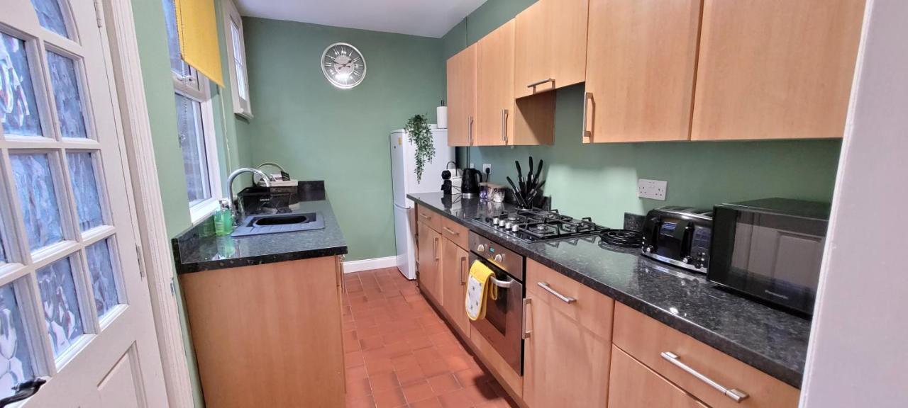 Hartoft St - 2 Bed Near River 约克 外观 照片