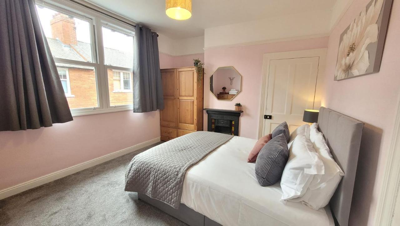 Hartoft St - 2 Bed Near River 约克 外观 照片