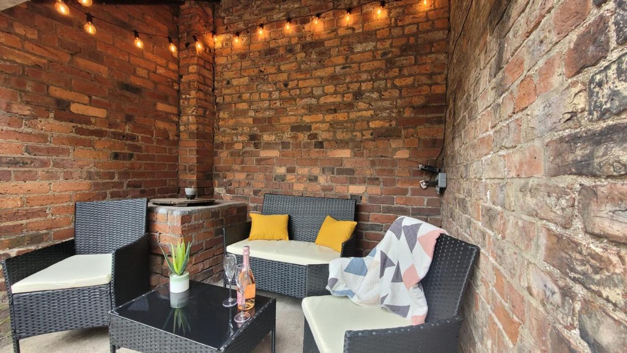 Hartoft St - 2 Bed Near River 约克 外观 照片