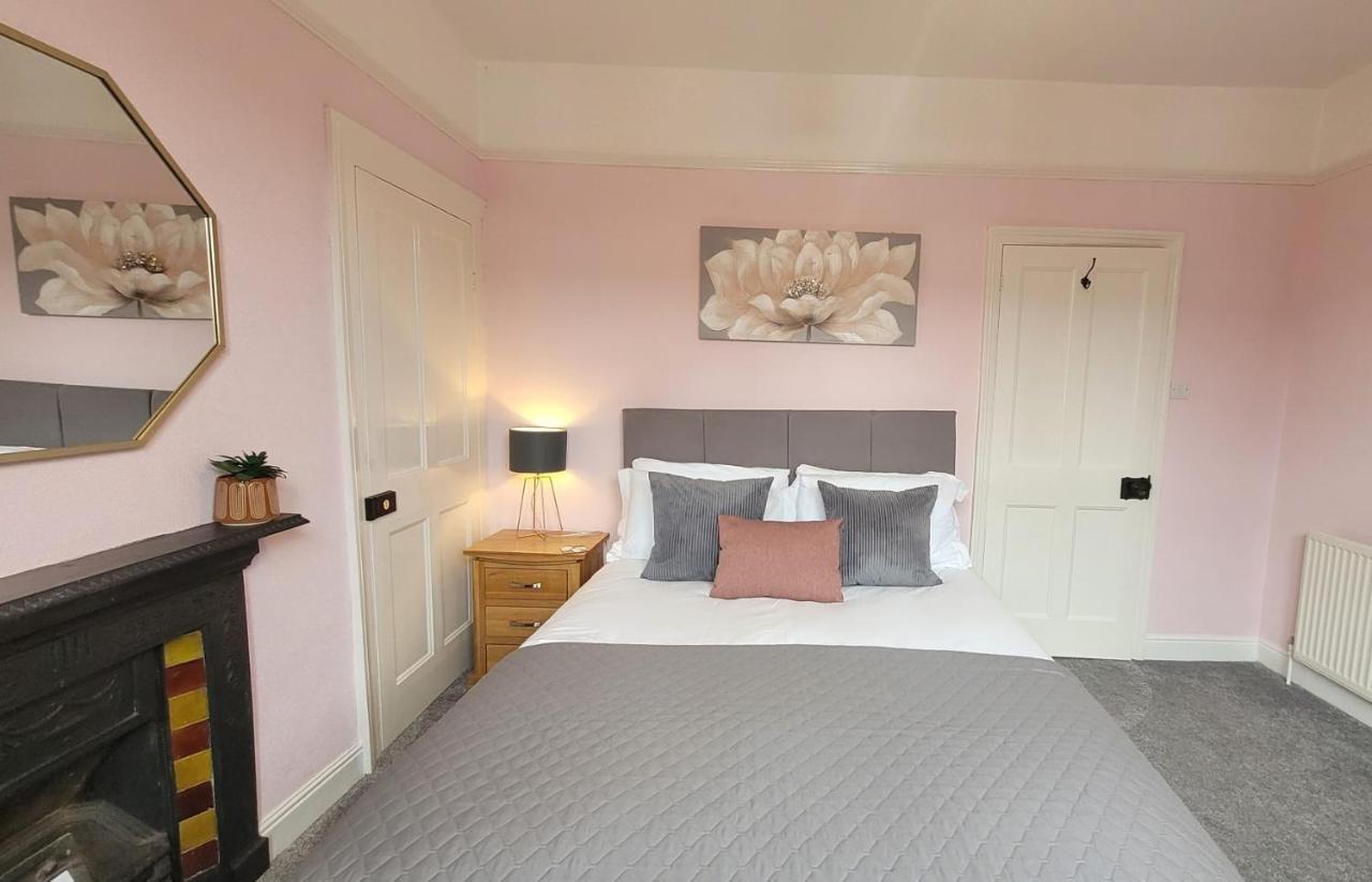 Hartoft St - 2 Bed Near River 约克 外观 照片